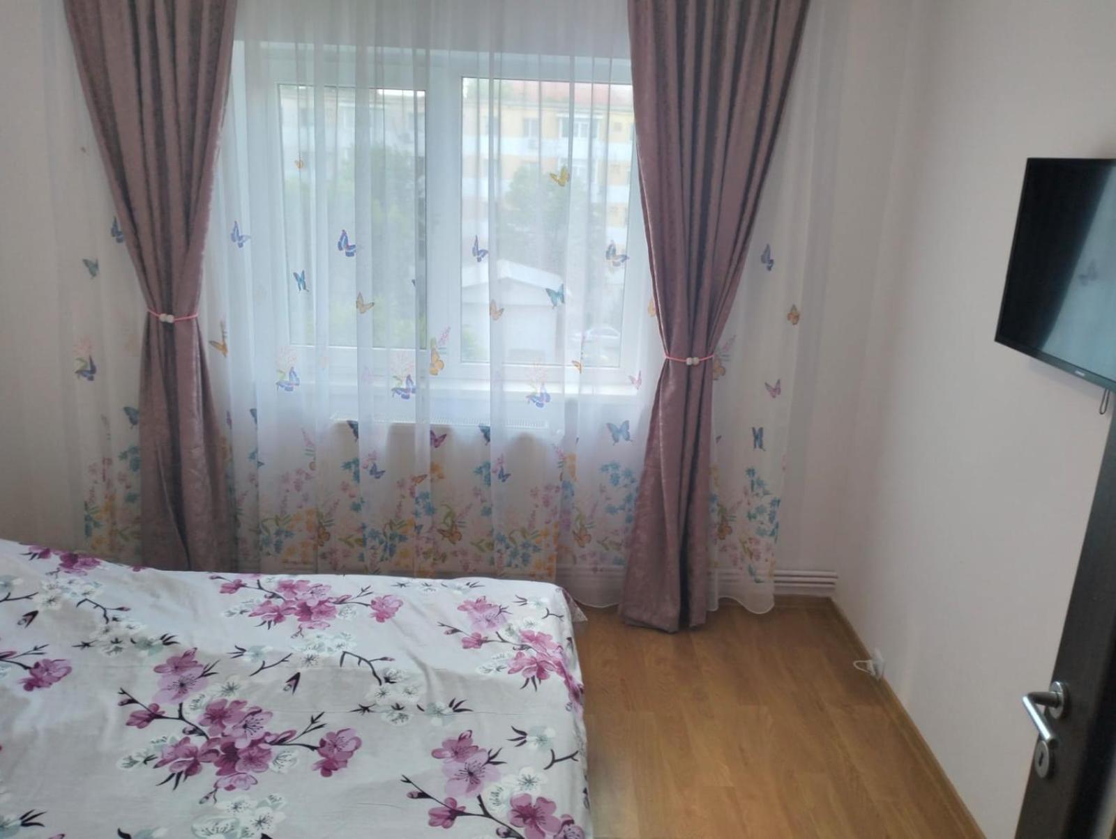 Apartament 3 Camere De Inchiriat Craiova Eksteriør billede